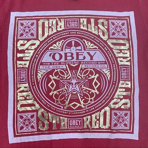 EXCLUSIVE OBEY limited edition Shepard Fairey T-Shirt - Picture 2 of 7